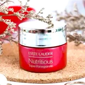 NEW 2 pack Estee Lauder nutritious super-pomegranate 
7ml each